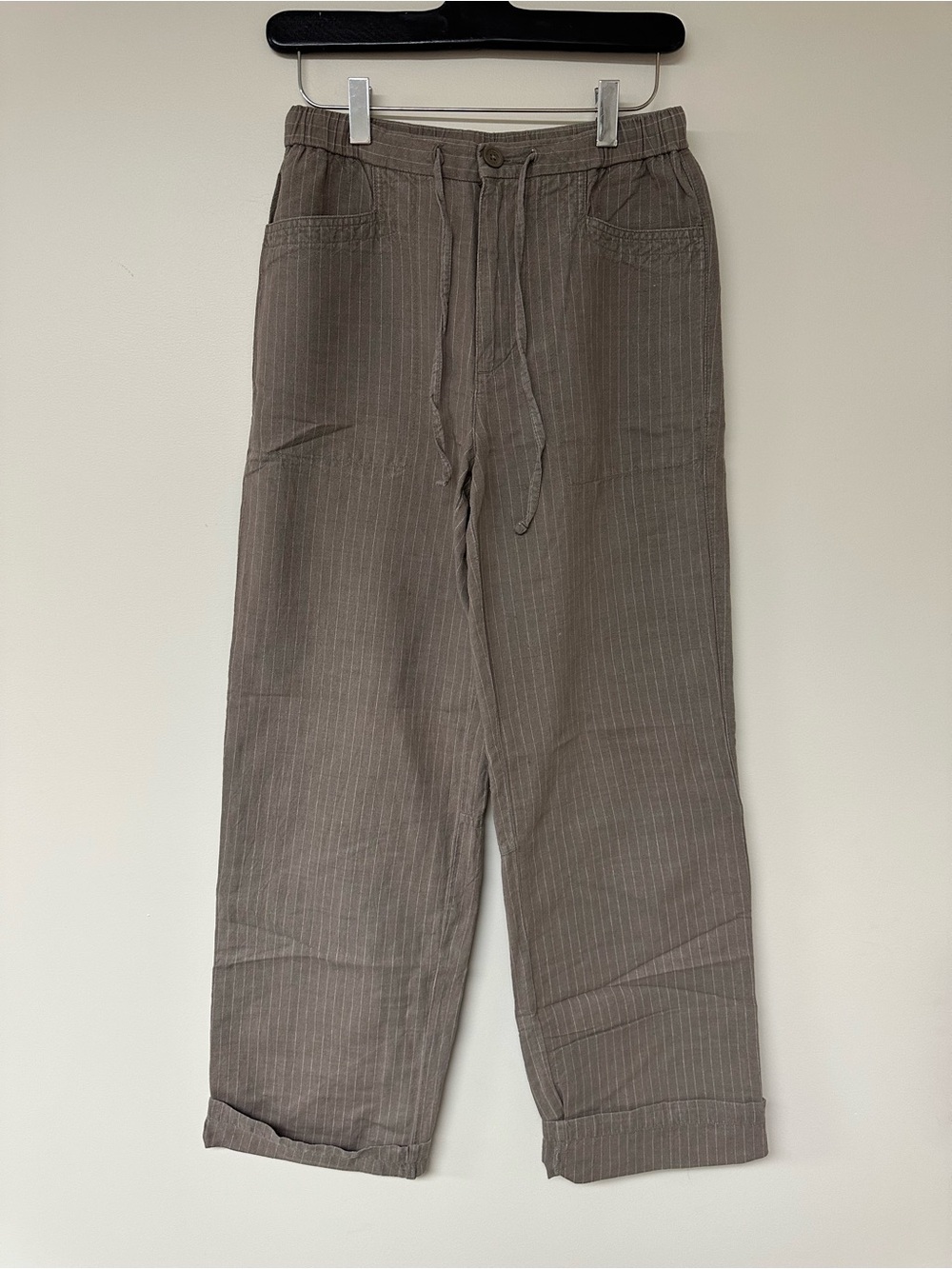 Woman’s Pinstripe Straight-Leg Linen Drawstring Pants